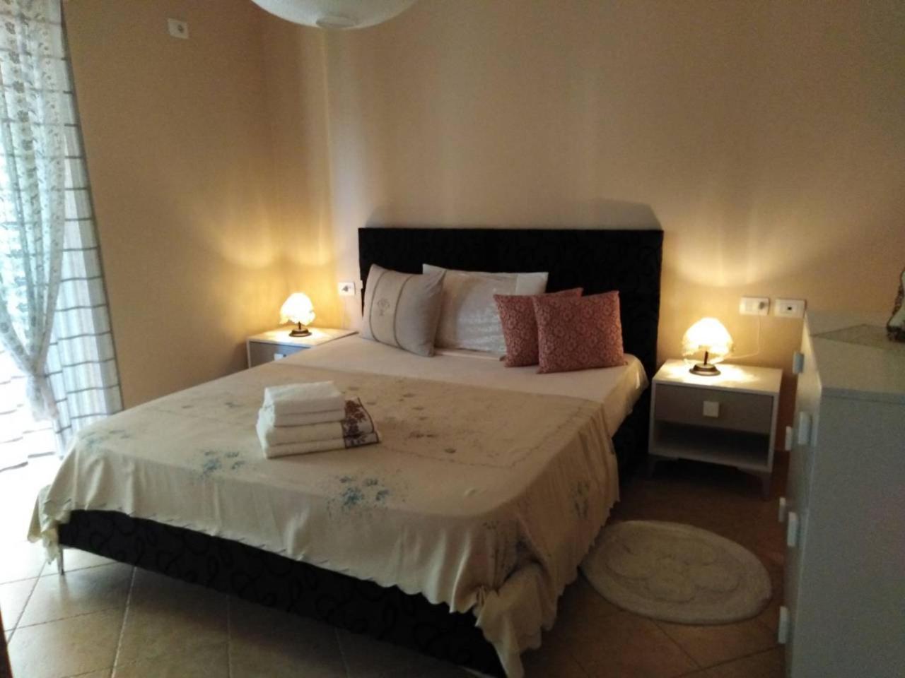 Jelena'S Luxury Apartments Саранде Екстериор снимка