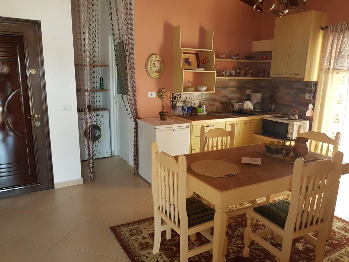 Jelena'S Luxury Apartments Саранде Екстериор снимка
