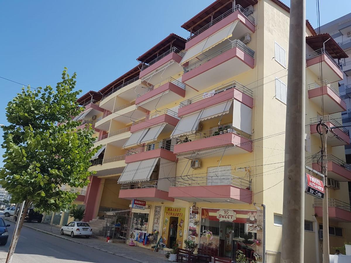 Jelena'S Luxury Apartments Саранде Екстериор снимка